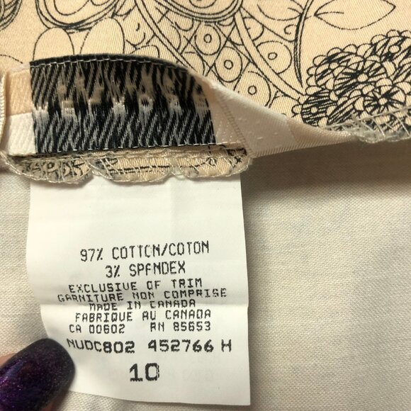 Melrose Petites Beige with Floral Outline Patterns Skirt Size 10 - Picture 3 of 6